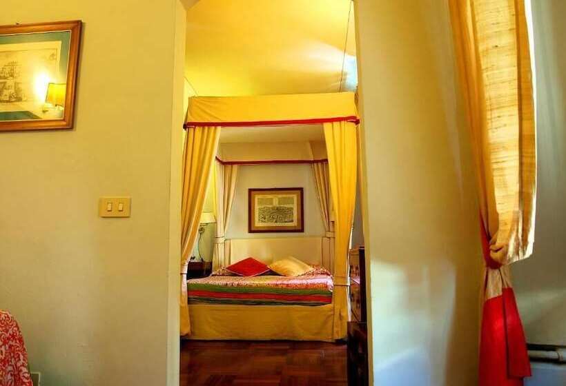 اتاق استاندارد چهار تخته, Bonifacio
