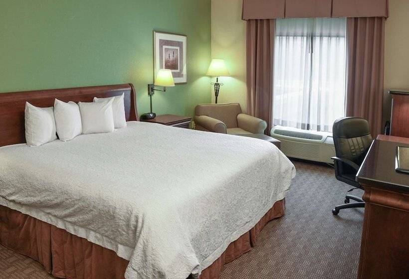 스탠다드 룸, Hampton Inn & Suites Youngstown Canfield