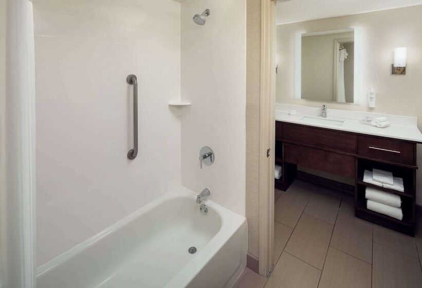 Люкс 2 Спальни, Homewood Suites By Hilton Wallingford Meriden