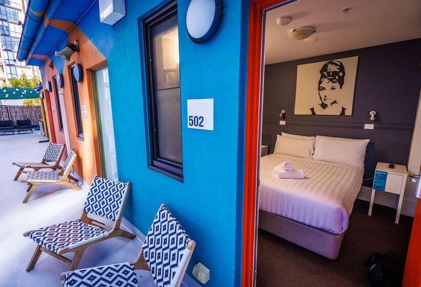 Номер Премиум, Yha Melbourne Central