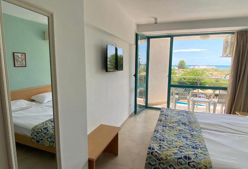 اتاق استاندارد با چشم‌انداز دریا, Sirena