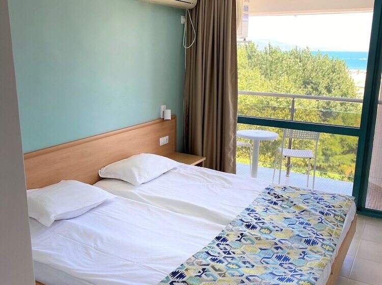 اتاق استاندارد یک نفره با چشم‌انداز دریا, Sirena