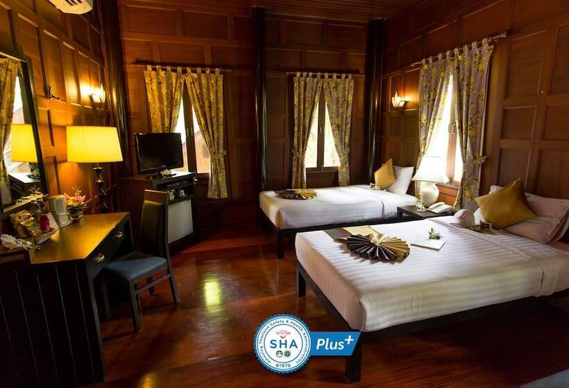 デラックスルーム, Baan Amphawa Resort & Spa