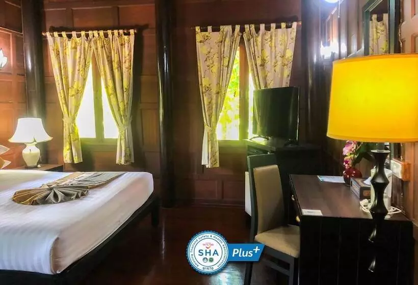 デラックスルーム, Baan Amphawa Resort & Spa