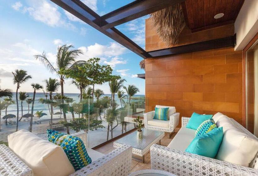 2 Bedrooms Suite Sea View, Eden Roc Cap Cana