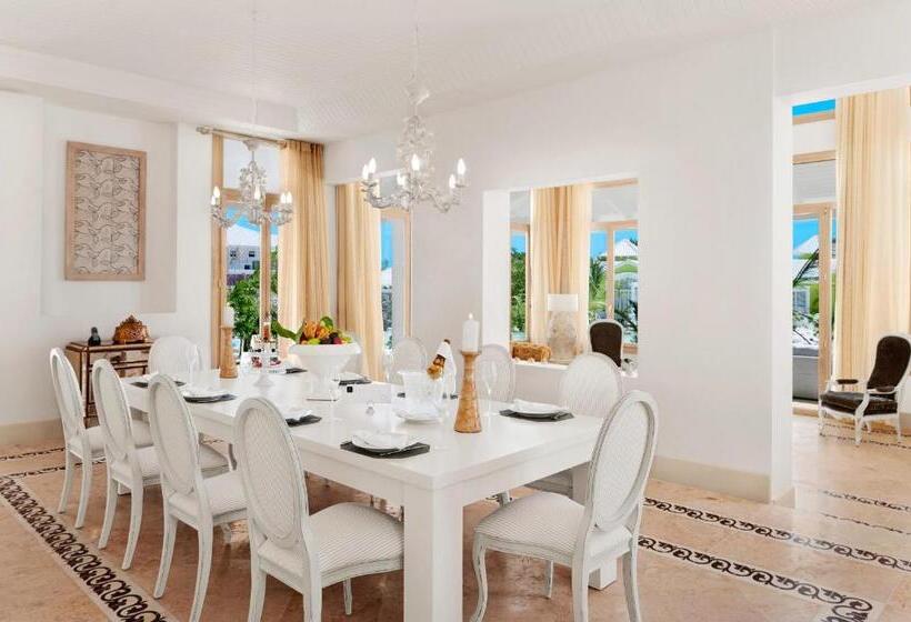 Вилла 4 Спальни, Eden Roc Cap Cana