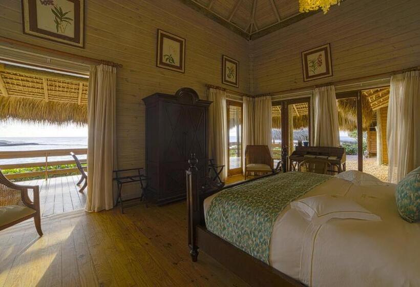 بانگلوی استاندارد, Eden Roc Cap Cana