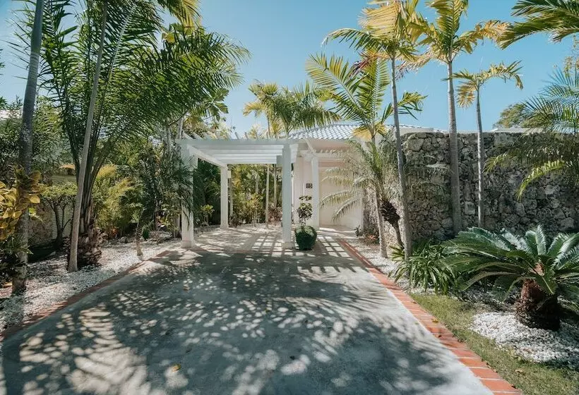 デラックススイート, Eden Roc Cap Cana