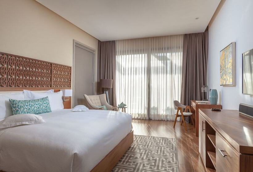 2 Bedrooms Suite Sea View, Eden Roc Cap Cana