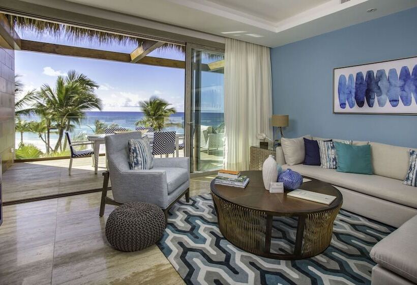 2 Bedrooms Suite Sea View, Eden Roc Cap Cana