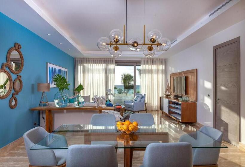 2 Bedrooms Suite Sea View, Eden Roc Cap Cana