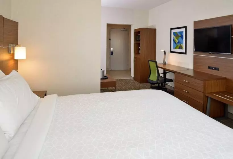 Standard-huone, Holiday Inn Express Lodi, An Ihg