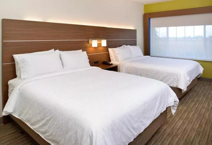 Deluxe-huone Soveltuu Liikuntarajoitteisille, Holiday Inn Express Lodi, An Ihg