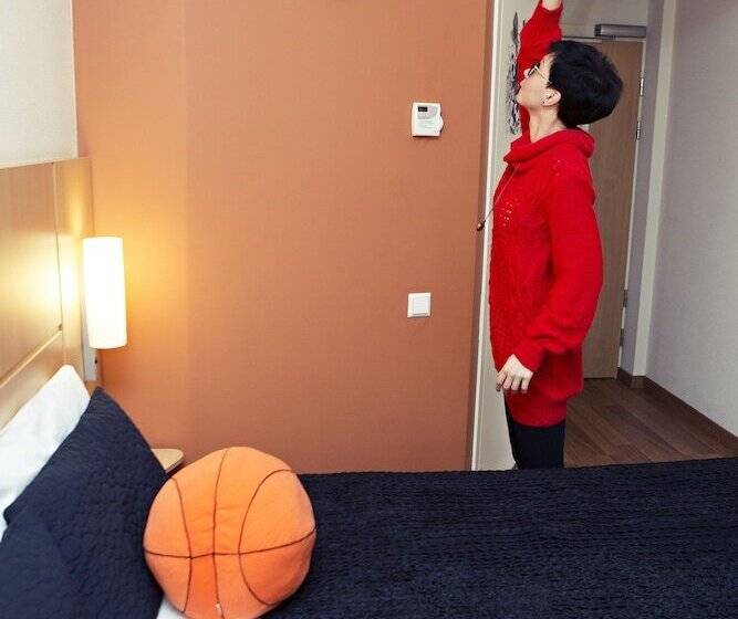 Superior Kamer, Ibis Kaunas Centre