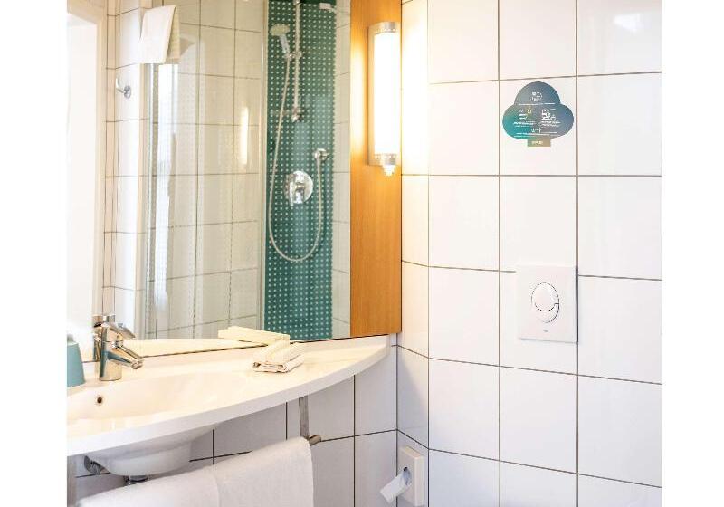 Superior Kamer, Ibis Kaunas Centre