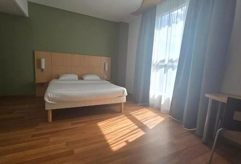 اتاق استاندارد, Ibis Kaunas Centre