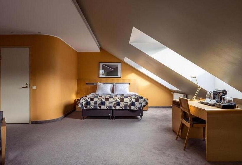 اتاق پرمیوم, Soho