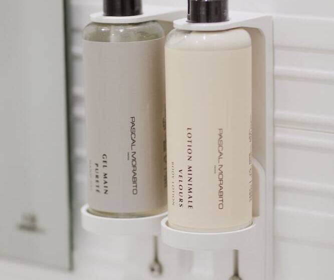 اتاق استاندارد, Prince Albert Montmartre