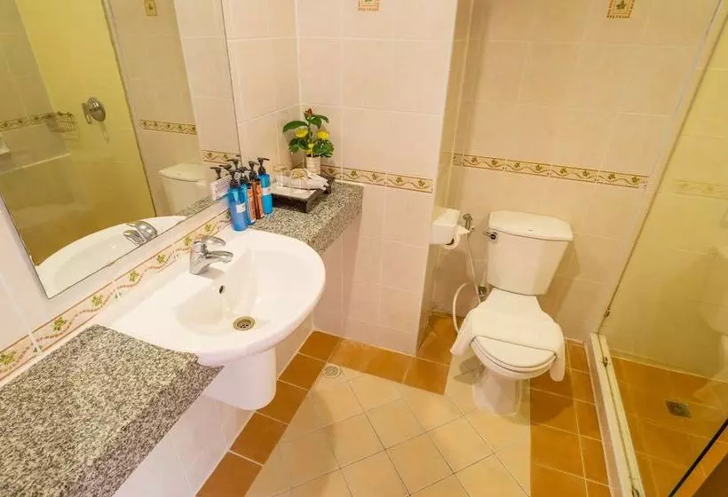 اتاق سوپریور, Srisuksant Resort