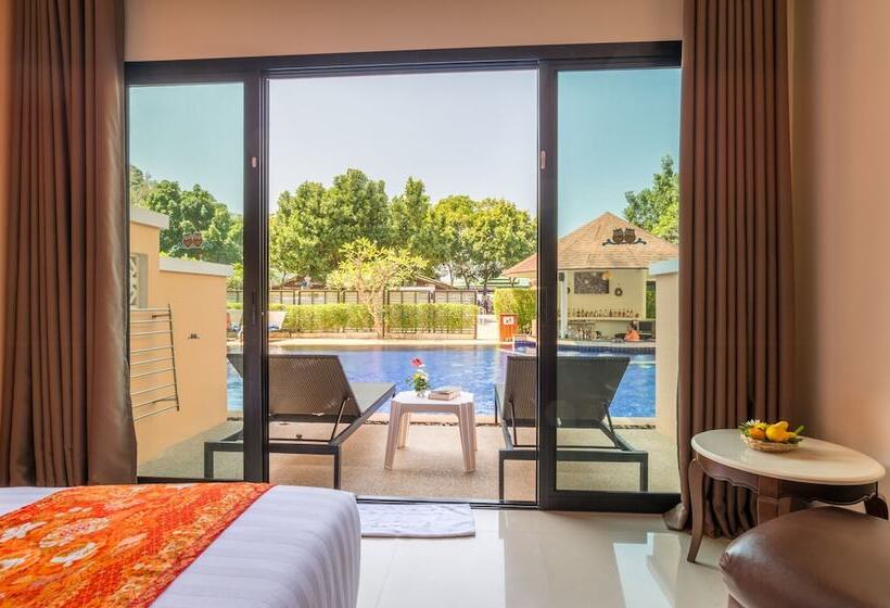 디럭스 룸, Srisuksant Resort