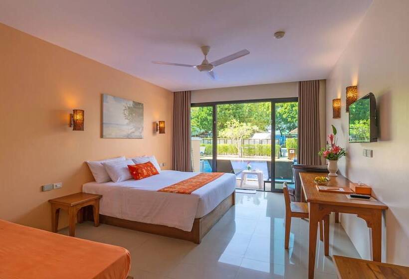 디럭스 룸, Srisuksant Resort