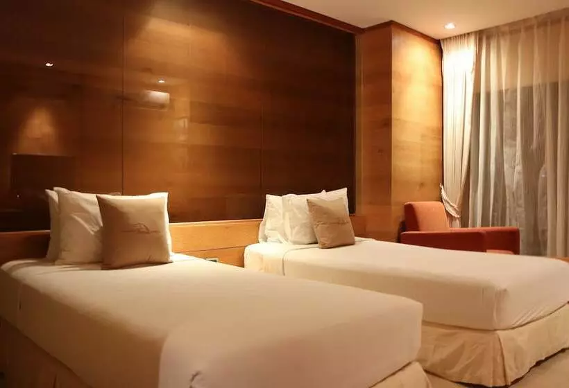اتاق لوکس با چشم‌انداز دریاچه, The Bonanza Resort Khaoyai
