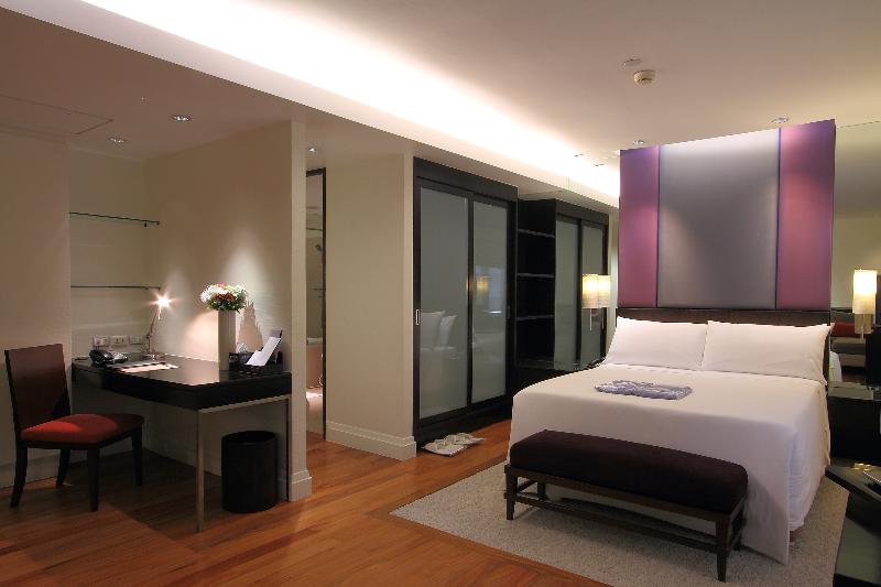 سوییت, The Quarter Saladaeng By Uhg