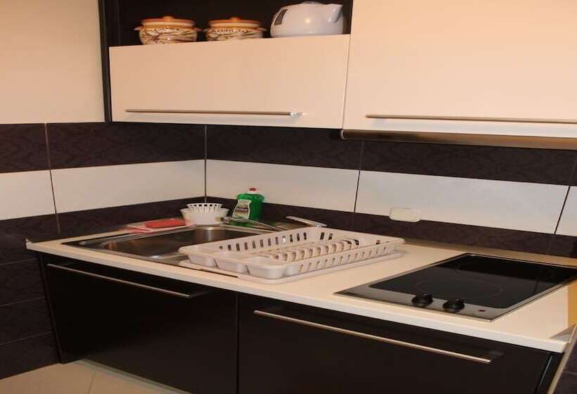 Студио Superior Вид на Море, Apartments Logos