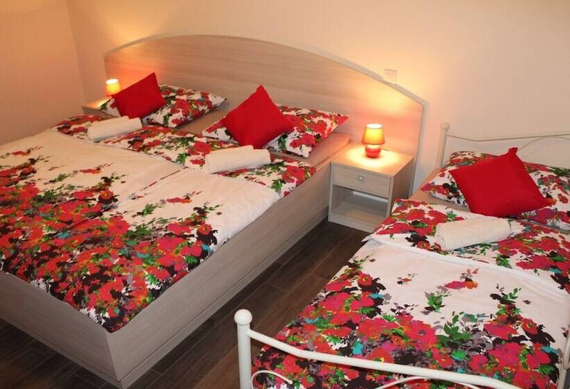 Апартаменты Comfort 2 Спальни, Apartments Logos