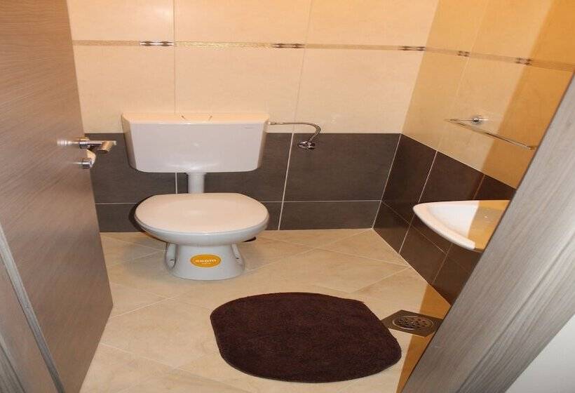 Апартаменты Comfort 2 Спальни, Apartments Logos