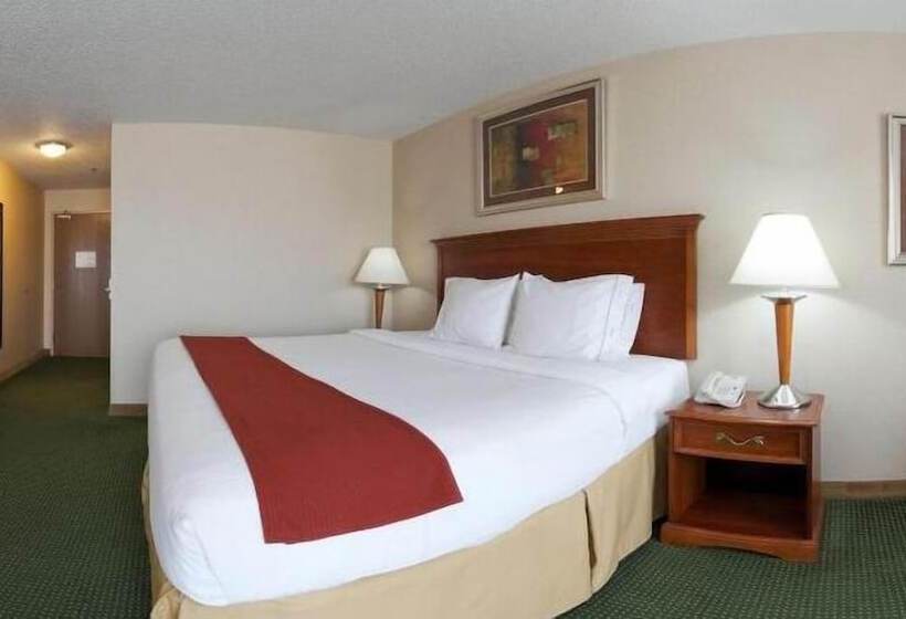 Люкс Адаптированный для Инвалидов, Holiday Inn Express Hotel And Suites Valparaiso, An Ihg