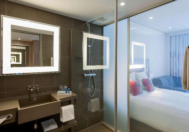 Номер Executive, Hilton London Wembley