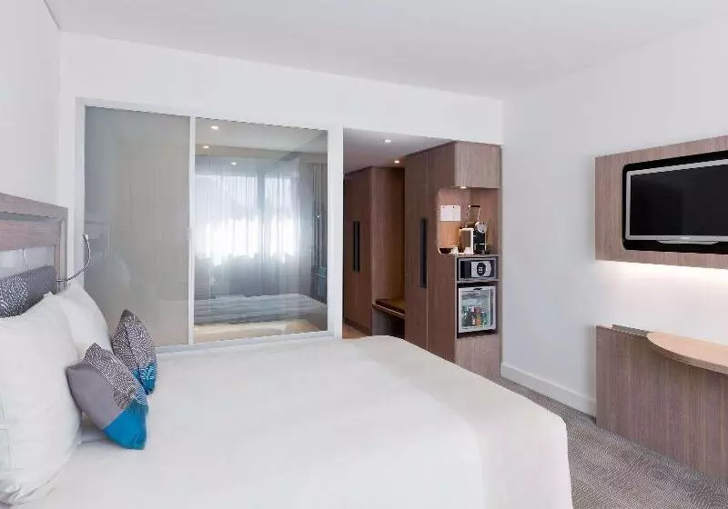 Executive-huone, Hilton London Wembley