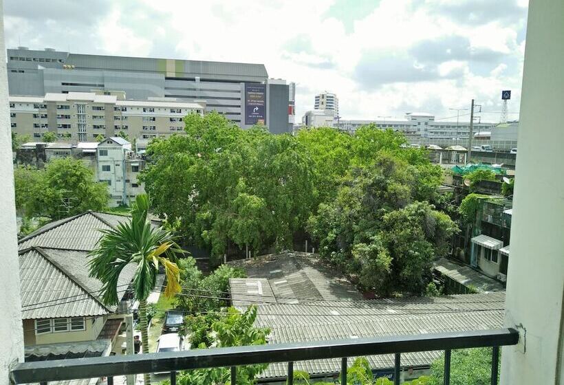 غرفة سوبيريور, Jl Bangkok