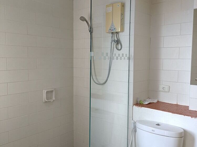 غرفة سوبيريور, Jl Bangkok