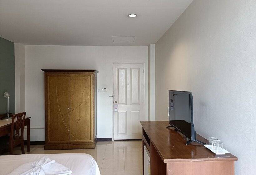 Quarto Superior, Jl Bangkok
