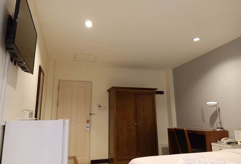 غرفة سوبيريور, Jl Bangkok