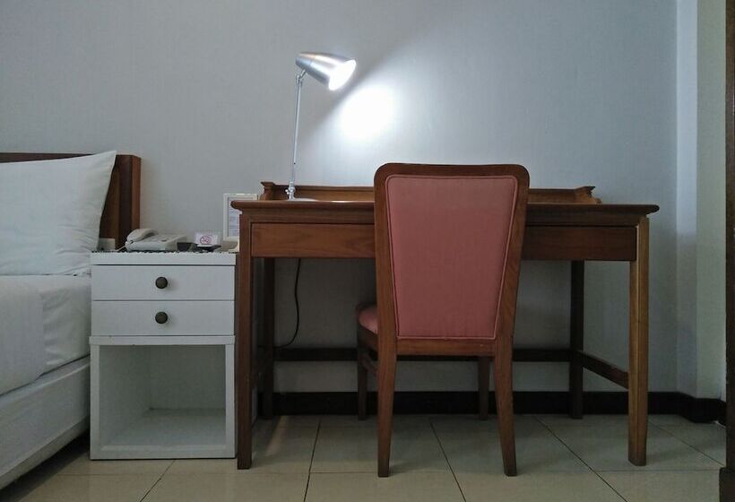 غرفة سوبيريور, Jl Bangkok