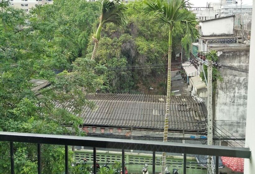 جناح, Jl Bangkok