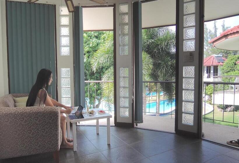 バンガロープールビュー, Mango Spa & Resort