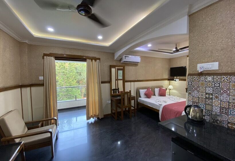 Люкс, Summerville Beach Resort