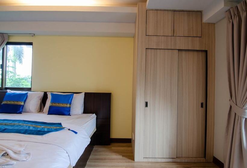 اتاق لوکس, Tara Lake