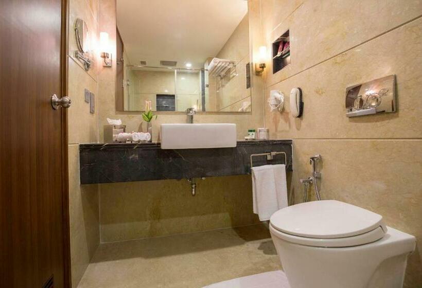 Номер Executive, The Residency Towers Coimbatore