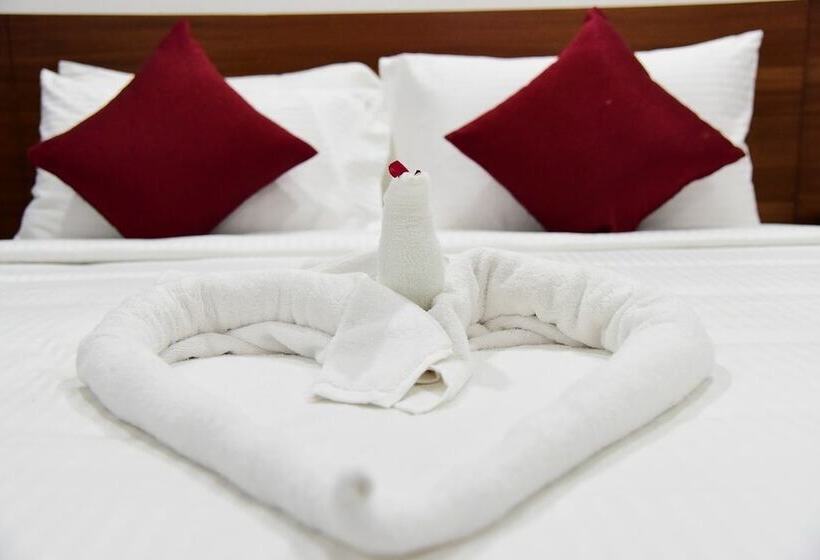 اتاق رویال, The Royal Comfort