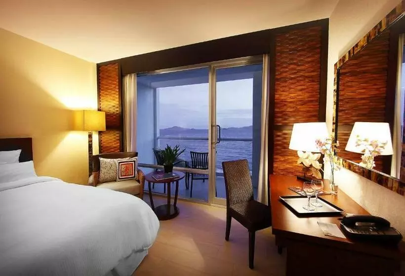 اتاق اجرایی با تخت بزرگ, The Westin Playa Bonita Panama