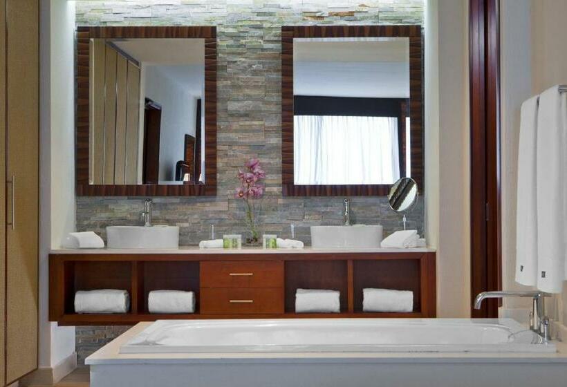 俱乐部套间, The Westin Playa Bonita Panama