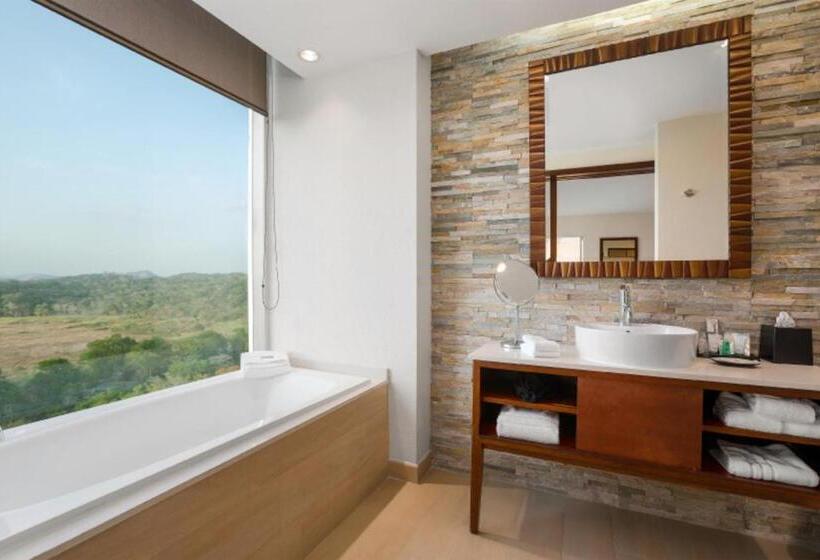 带海景的行政房, The Westin Playa Bonita Panama