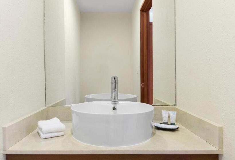 俱乐部套间, The Westin Playa Bonita Panama