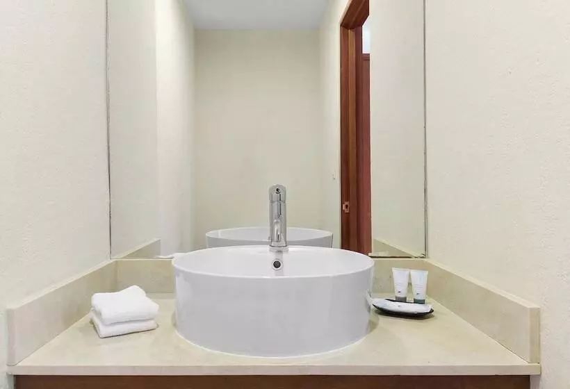 سوئیت کلاب, The Westin Playa Bonita Panama