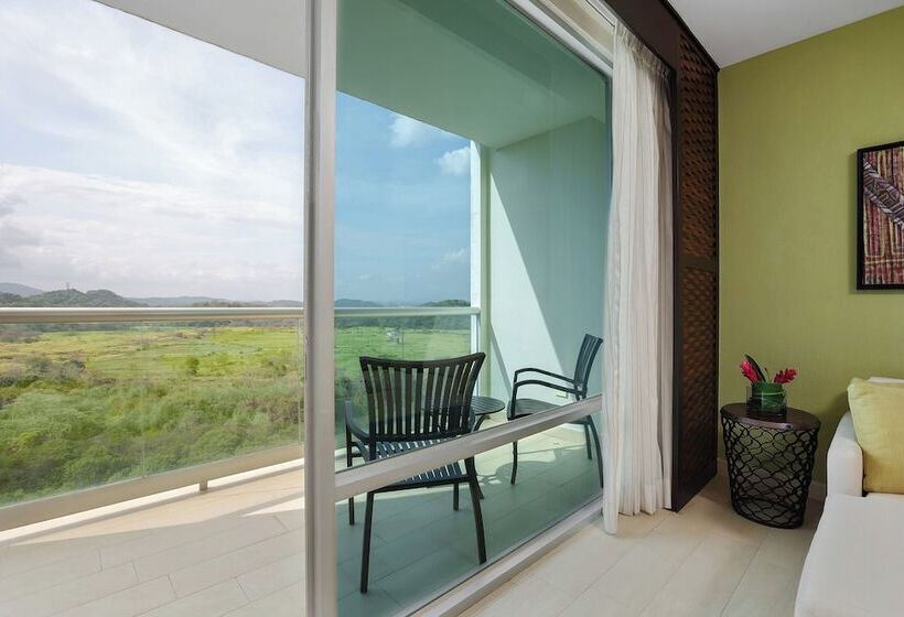 俱乐部套间, The Westin Playa Bonita Panama